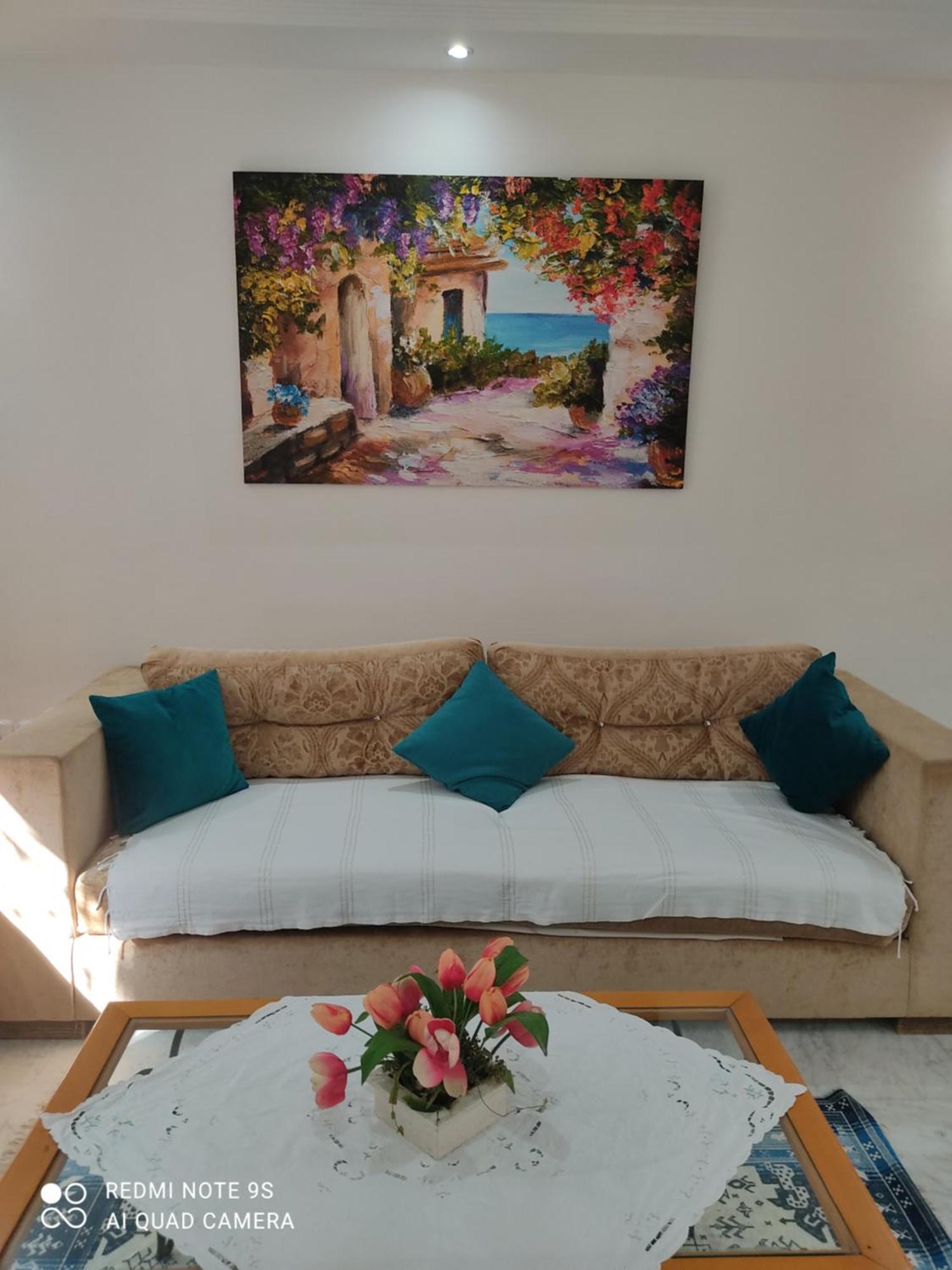 Etage De Villa Avec Jardin, Pres De L'Aireport Et Parking Prive Ariana Exteriör bild